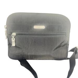 Baggallini Black Nylon Crossbody Bag Lightweight Travel Organizer compact Purse